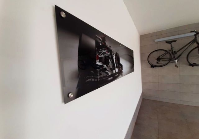 panele szklane formula 1 poznań